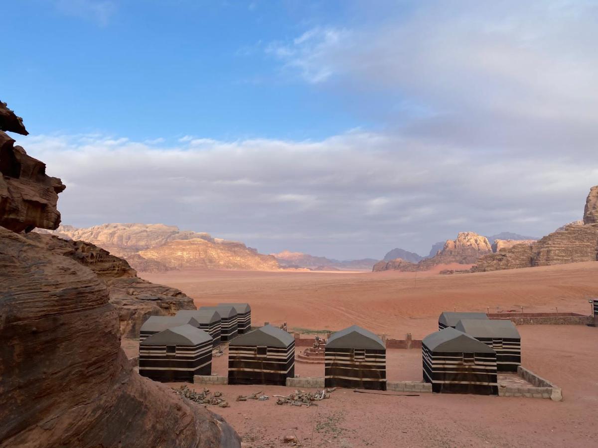 Bedouin Family Camp Hotel Wadi Rum Eksteriør billede