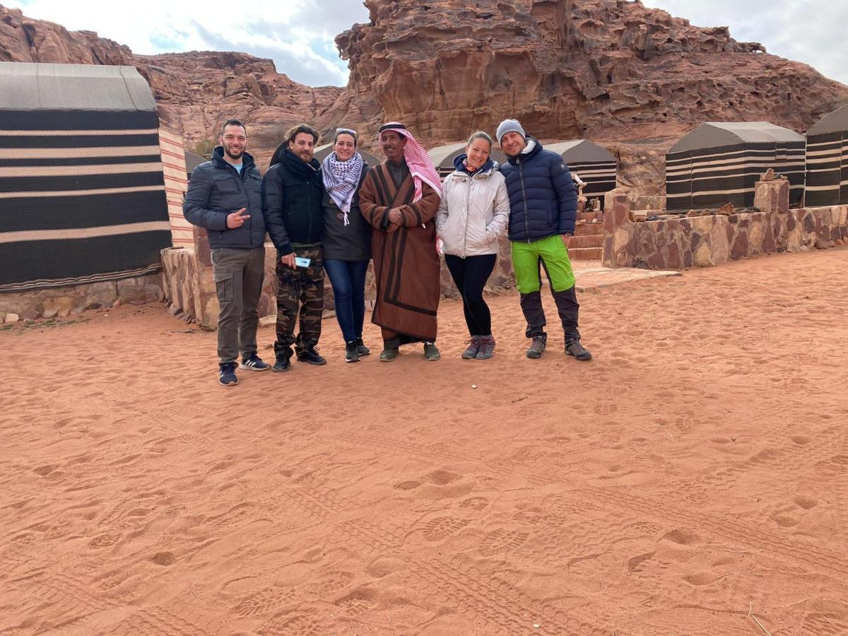 Bedouin Family Camp Hotel Wadi Rum Eksteriør billede