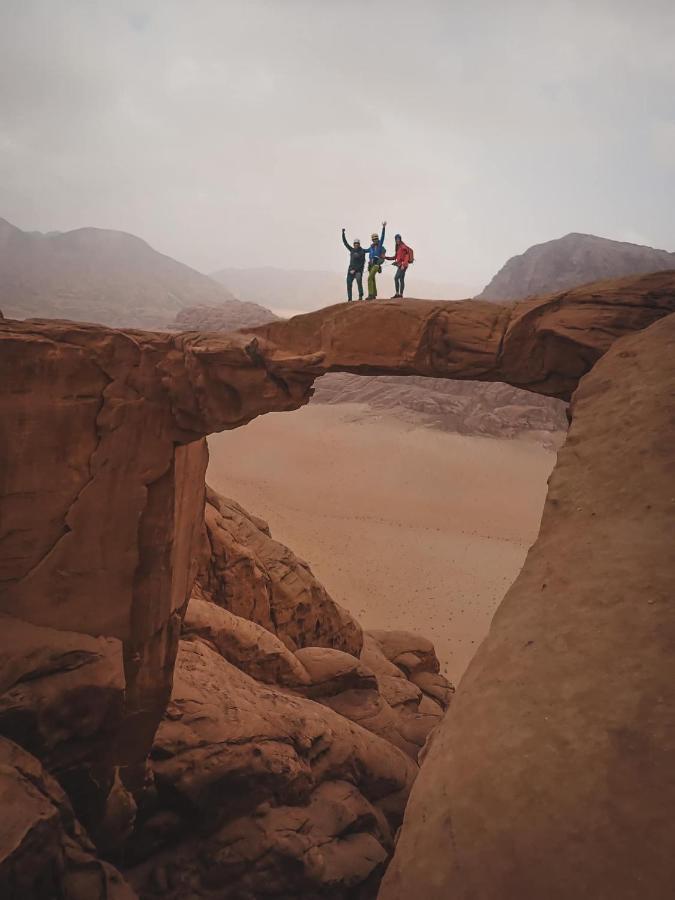 Bedouin Family Camp Hotel Wadi Rum Eksteriør billede