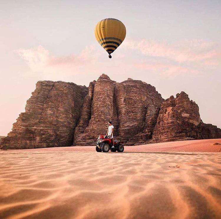 Bedouin Family Camp Hotel Wadi Rum Eksteriør billede